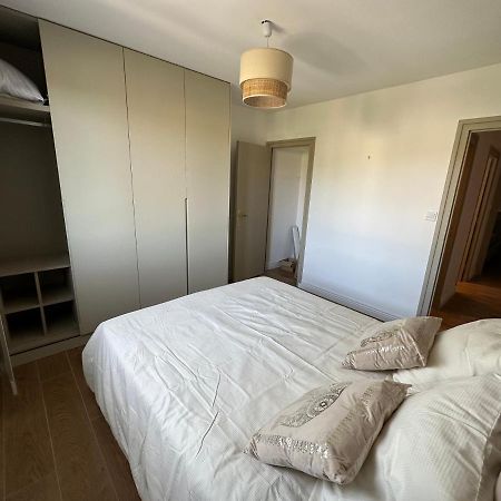 Minois Lägenhet Saint-Genet-Lerpt Exteriör bild